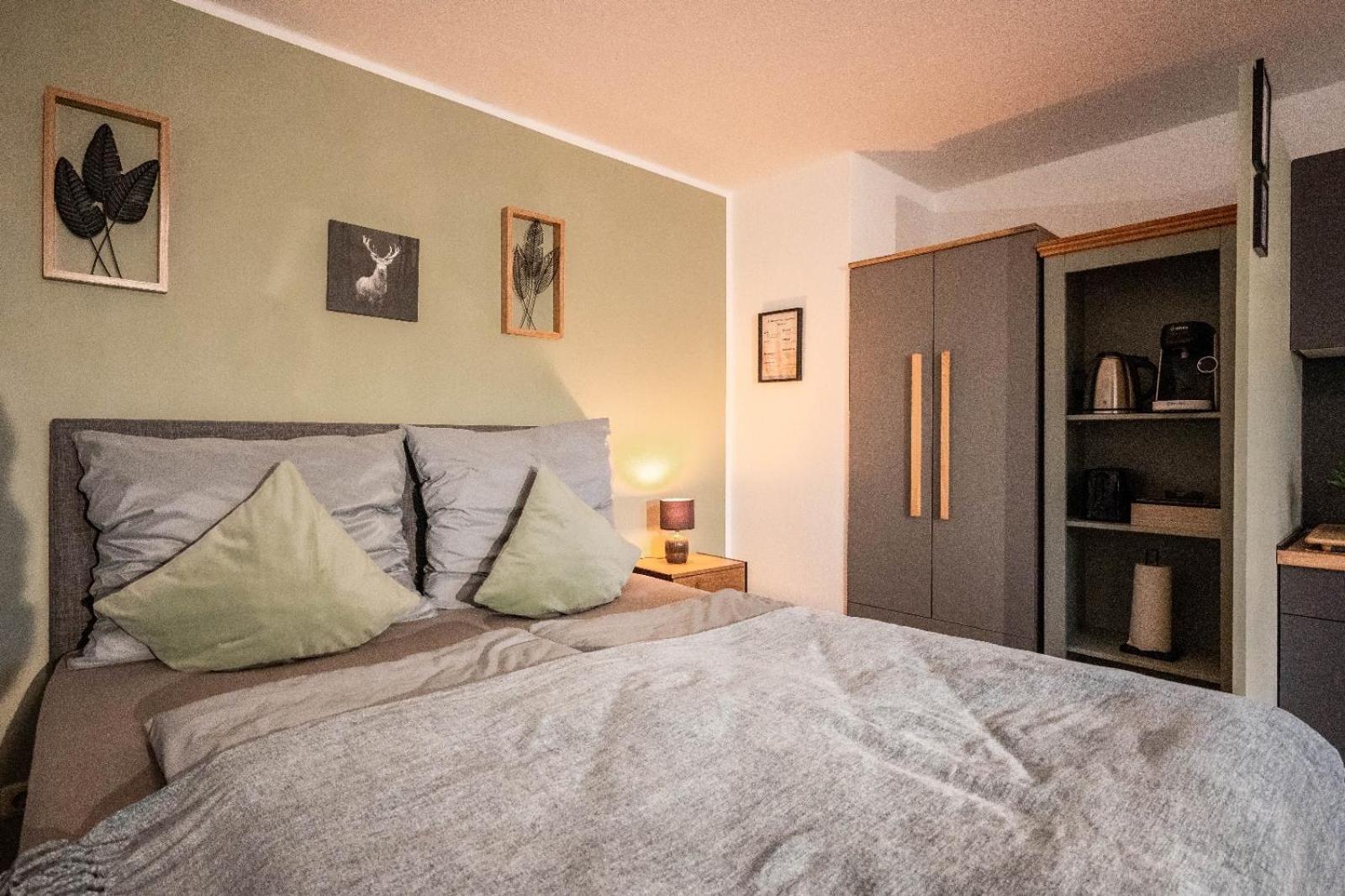 Apartment Ostersiek- Privater Eingang Mit Eigener Terrasse Bad Salzuflen Ngoại thất bức ảnh